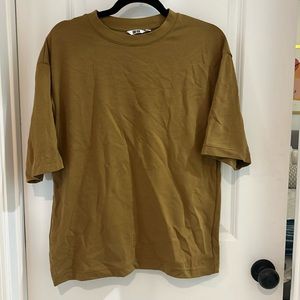 Uniqlo U (new) t-shirt